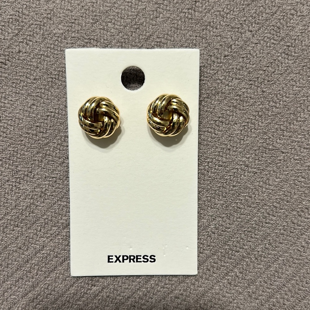 Gold Knot Earrings
